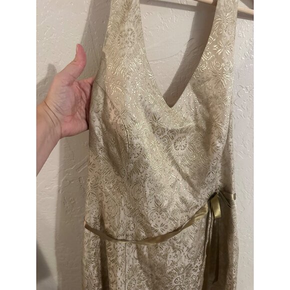 David’s Bridal Champagne & Gold V Neck Halter  Bridesmaid Dress - Picture 5 of 12